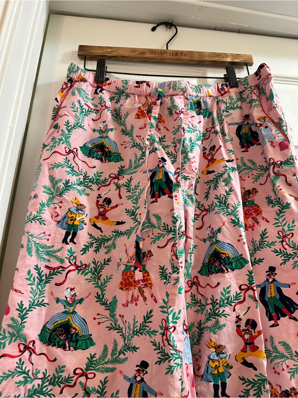 Printfresh 100% cotton Nutcracker Dreams Long Sleeve Pajama Set Top & Bottom - Picture 14 of 16
